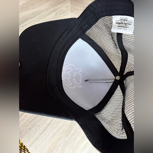 Super Nintendo World Hat Bowser Universal Studios Black Pink Rare - Picture 2 of 9